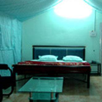 Kings Crown Resort, Kanha 4